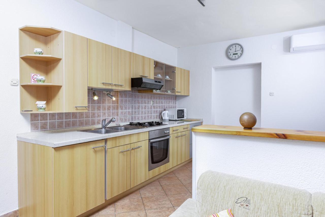 Apartment Buzet 17562A Exterior foto